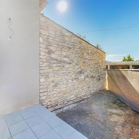 2 Bedroom Gorgeous In *